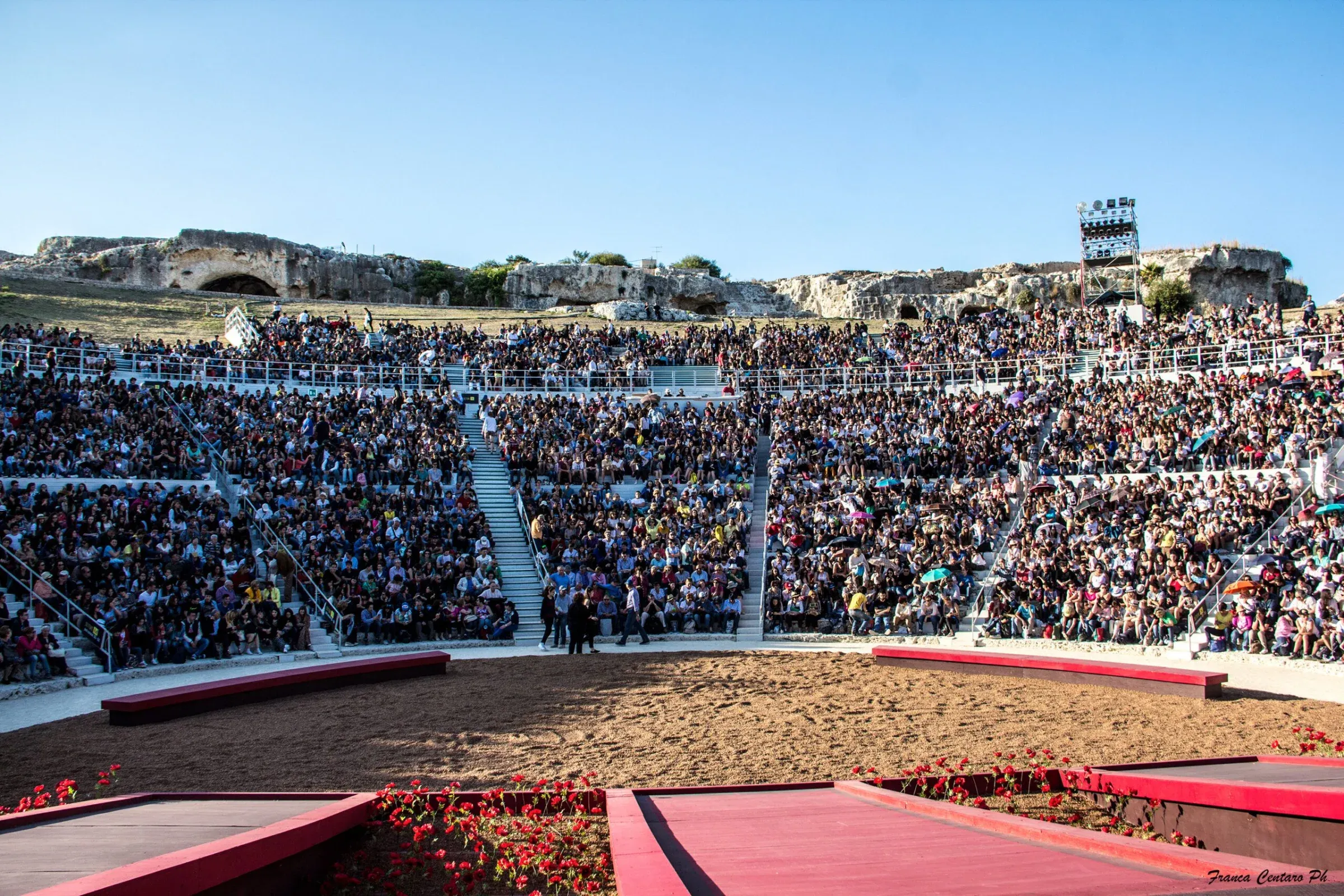 Teatro Greco di Siracusa durante le Rappresentazioni Classiche